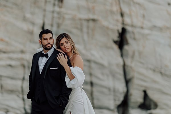 Ρομαντικός καλοκαιρινός γάμος με λευκά άνθη στην Καβάλα  | Τζένη & Φώτης