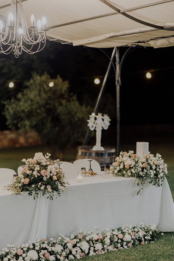 romantic-summer-wedding-white-flowers-kavala_19