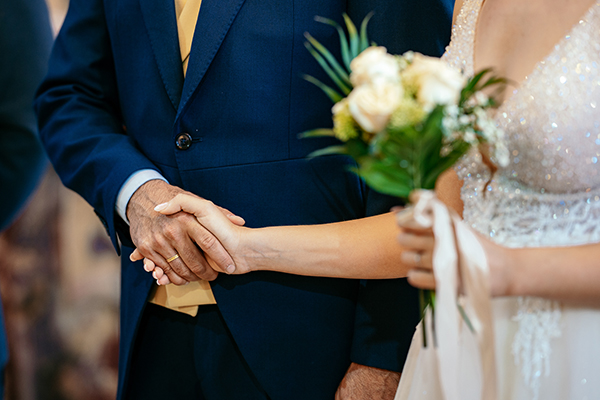 romantic-wedding-platamonas-lovely-details_23