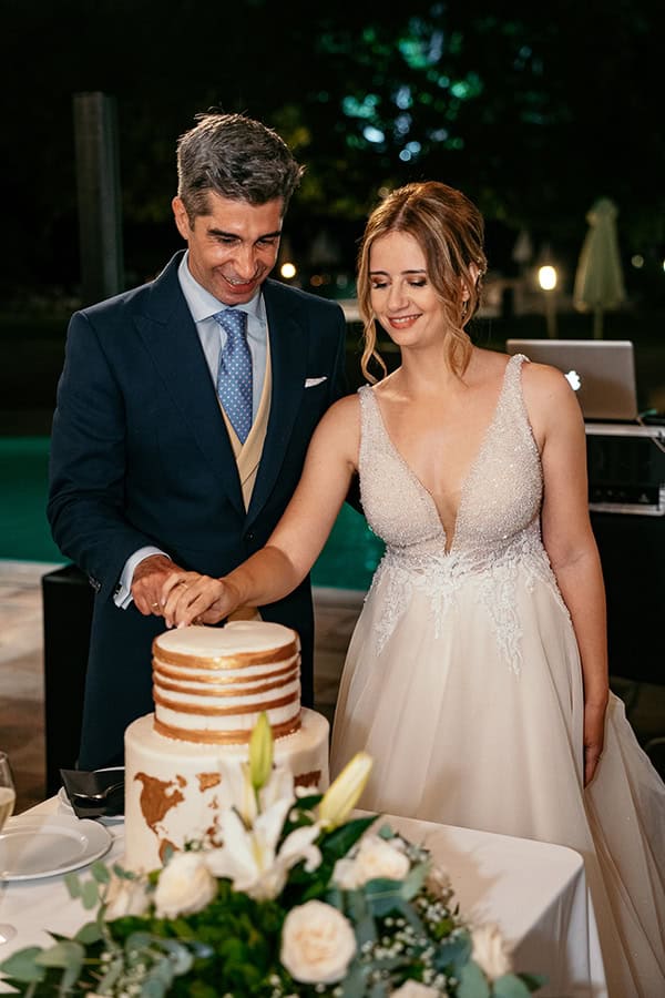 romantic-wedding-platamonas-lovely-details_28