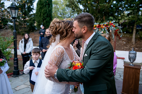 rustic-style-wedding-giannitsa-autumn-colors_12