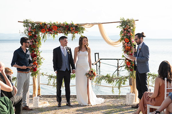 spring-wedding-colorful-flowers-evia_15