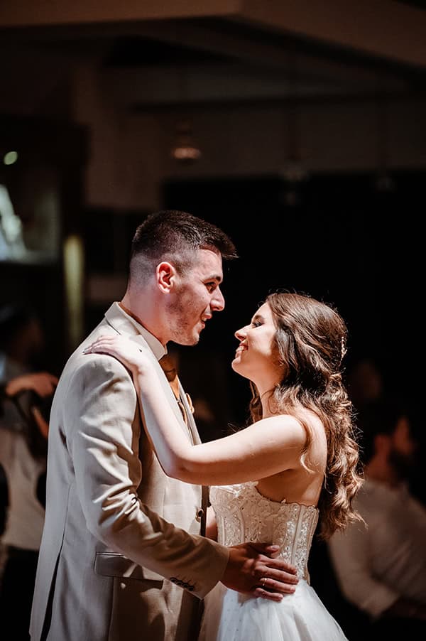 spring-wedding-thesasloniki-romantic-style_31