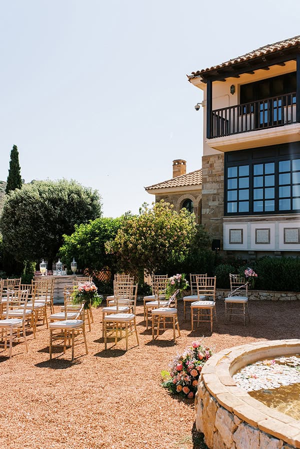 stunning-wedding-hatzi-mansion-florals-pastel-colors_19