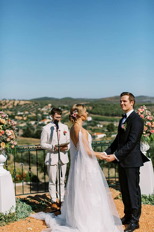 stunning-wedding-hatzi-mansion-florals-pastel-colors_25x