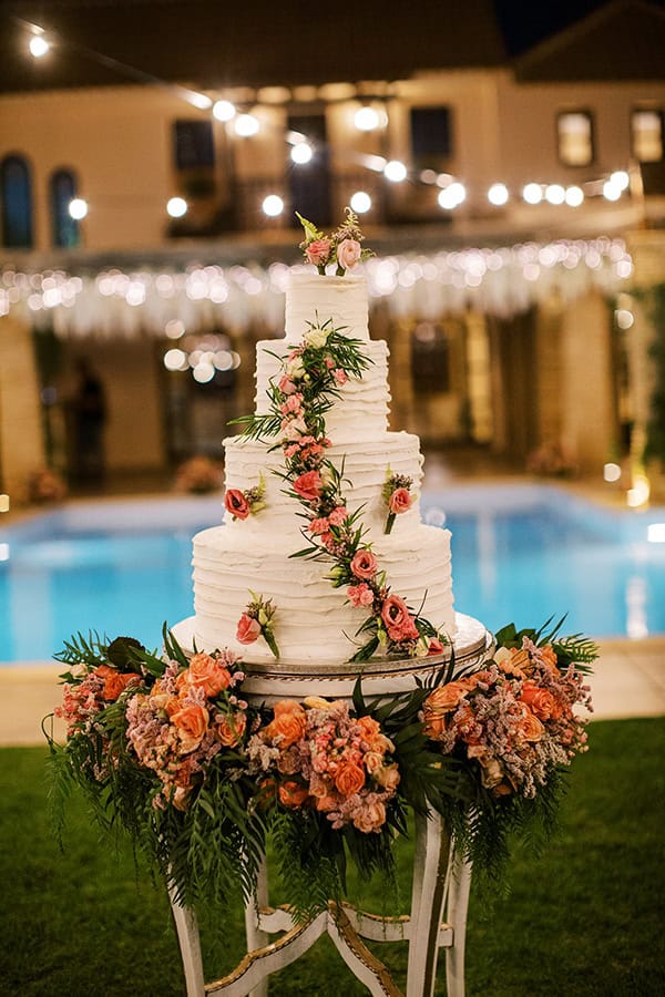 stunning-wedding-hatzi-mansion-florals-pastel-colors_37