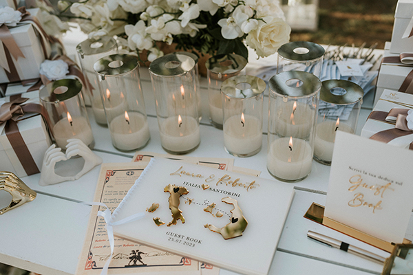 stunning-wedding-santorini-white-flowers_23