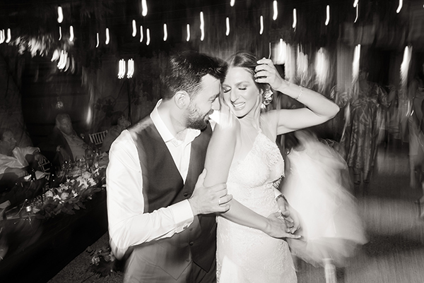 stylish-summer-wedding-ampelones-markou-white-flowers_16