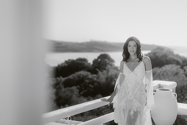 summer-wedding-kythnos-quaint-chapel_05