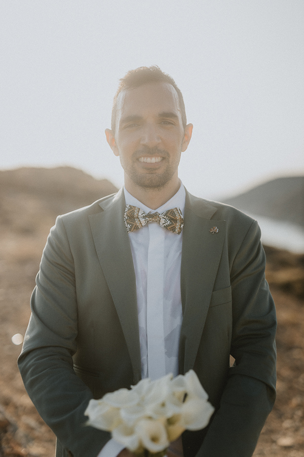summer-wedding-kythnos-quaint-chapel_12