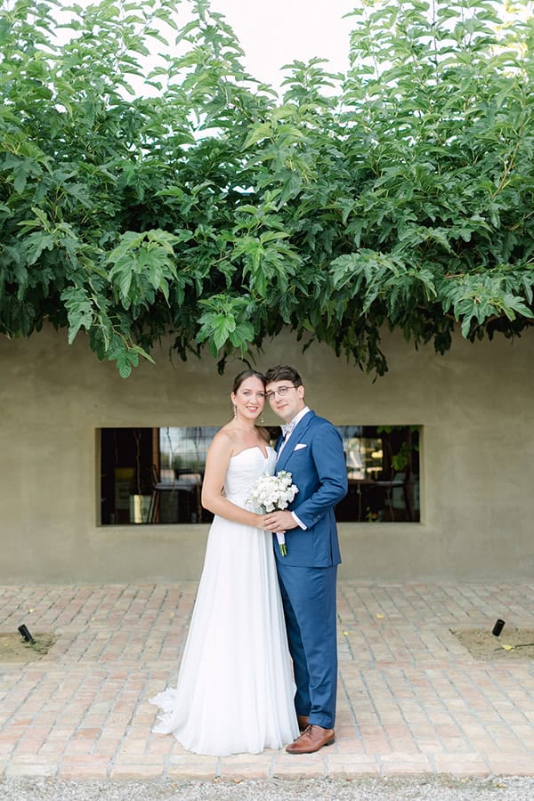 summer-wedding-patra-white-yellow-flowers_02