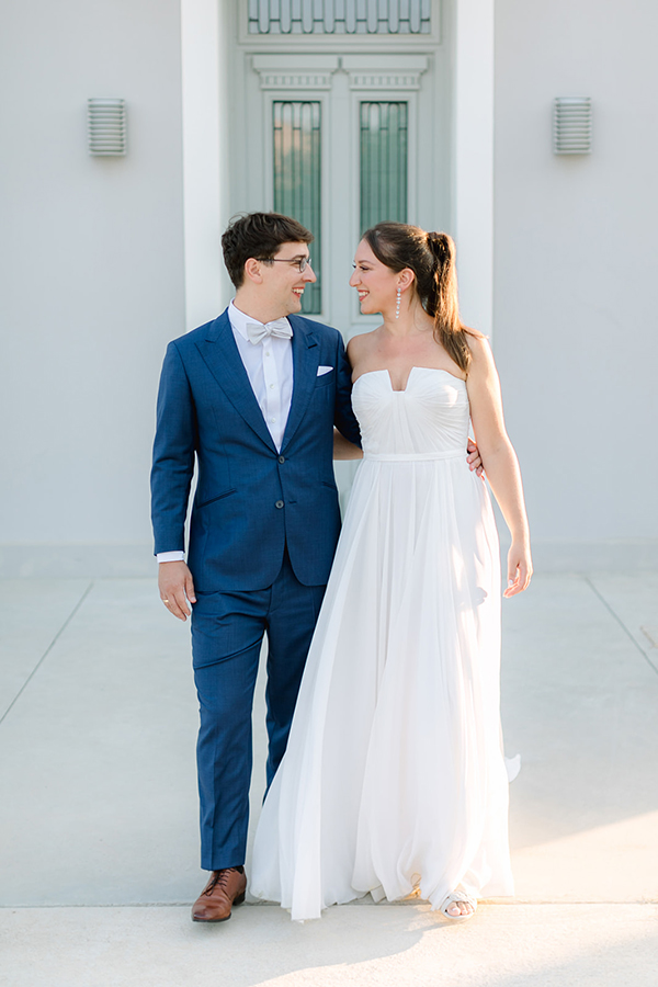 summer-wedding-patra-white-yellow-flowers_05