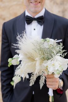 Boho νυφική ανθοδέσμη με pampas grass και ορχιδέες