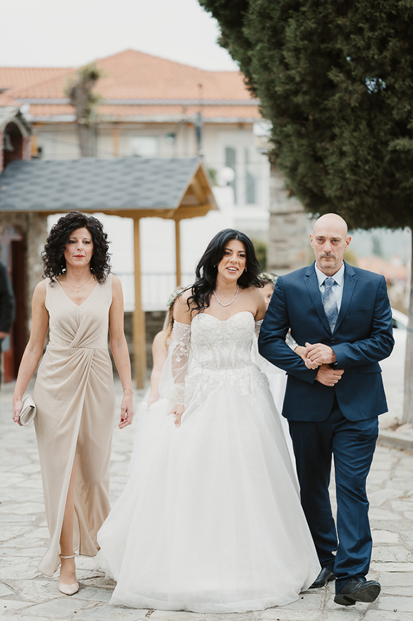 winter-wedding-volos-earthytones_16