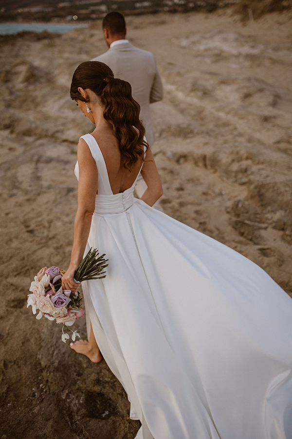 boem-summer-wedding-chania-white-hydrangeas-peach-roses_14