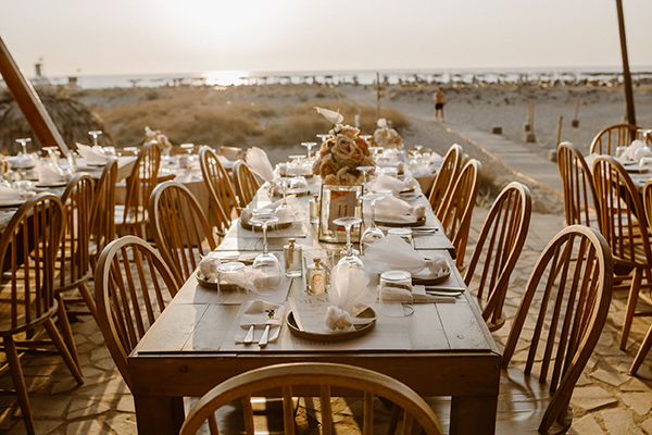 boem-summer-wedding-chania-white-hydrangeas-peach-roses_16