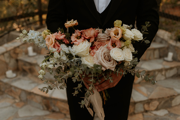 chic-wedding-nicosia-pastel-blooms_07