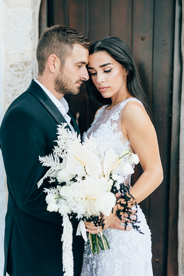 minimal-chic-wedding-black-and-white-details_01