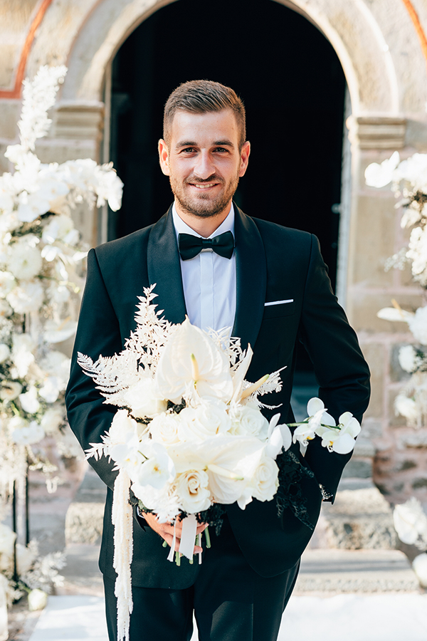 minimal-chic-wedding-black-and-white-details_12