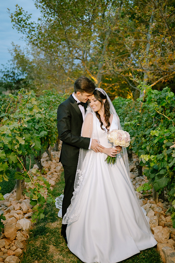 romantic-chic-wedding-pastel-flowers_05