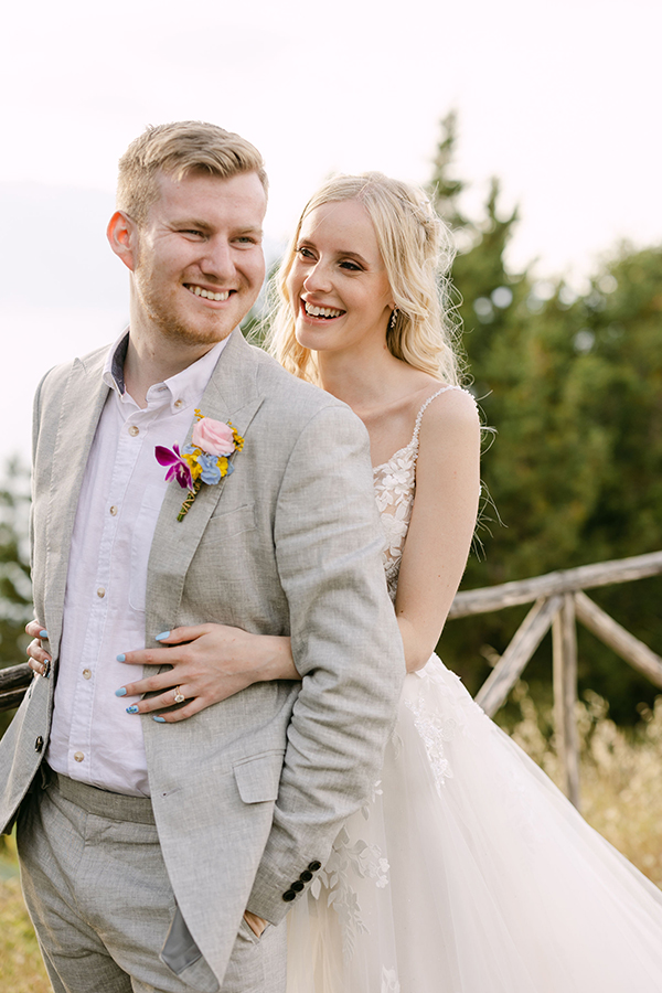 spring-wedding-kefalonia-colorful-flowers_03