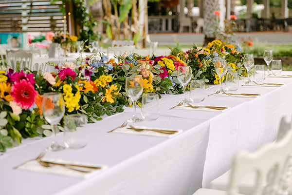 spring-wedding-kefalonia-colorful-flowers_17z