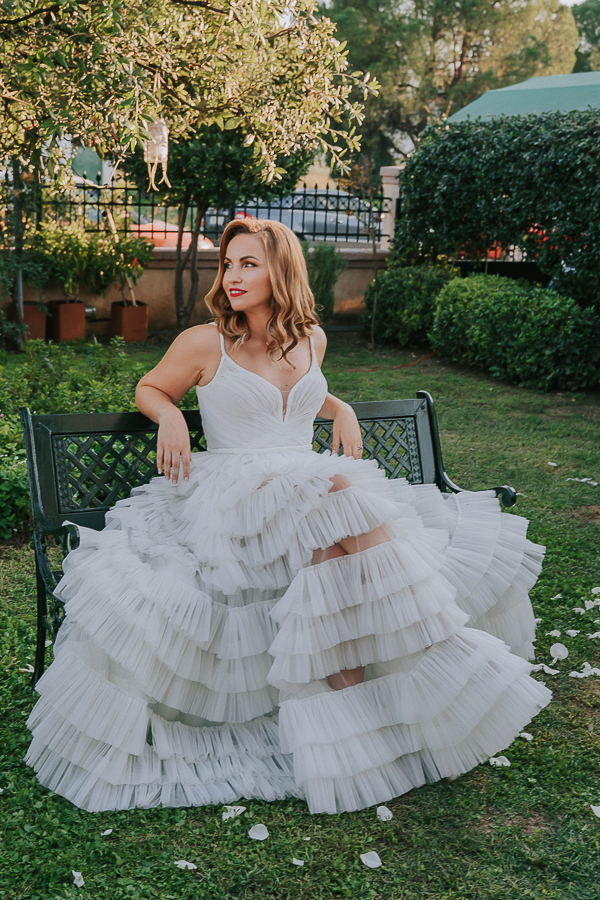 autumn-wedding-white-flowers_06