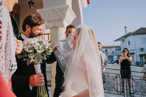 autumn-wedding-white-flowers_11