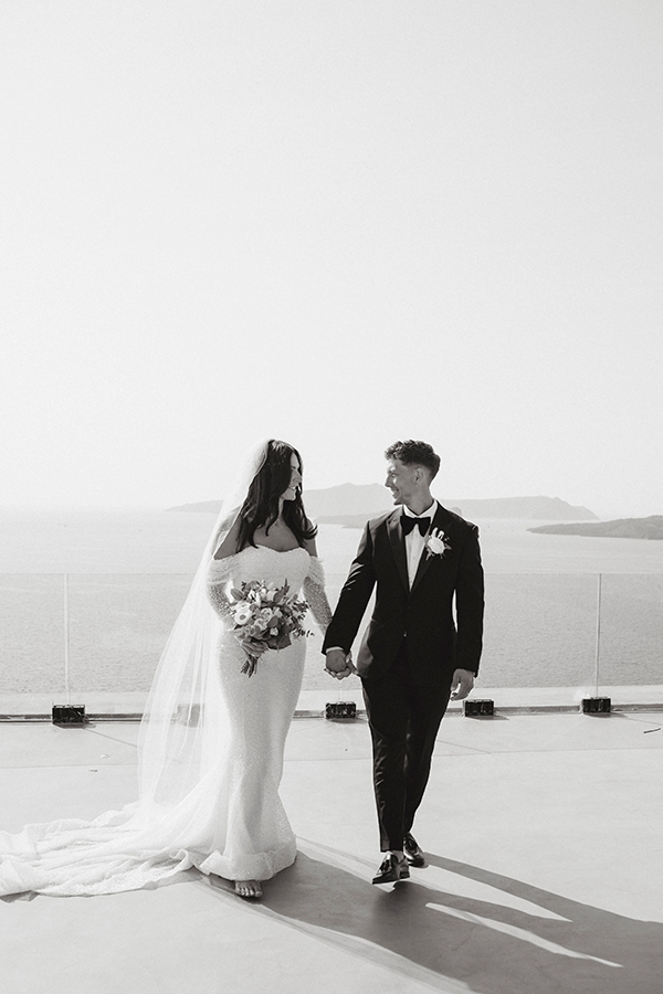 dreamy-destistination-wedding-santorini_40