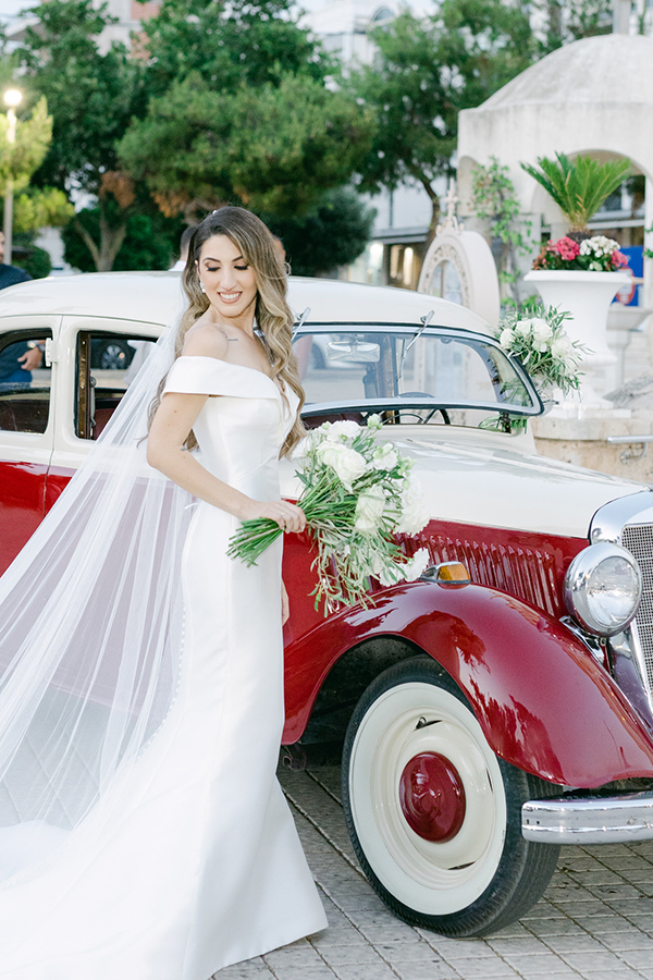 elegant-wedding-athens-all-white-florals_27