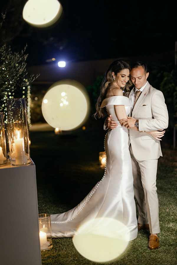 elegant-wedding-athens-all-white-florals_34