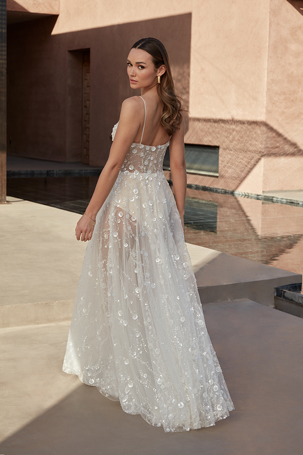 modern-wedding-dresses-adore-justin-alexander-spring-summer-2024_45