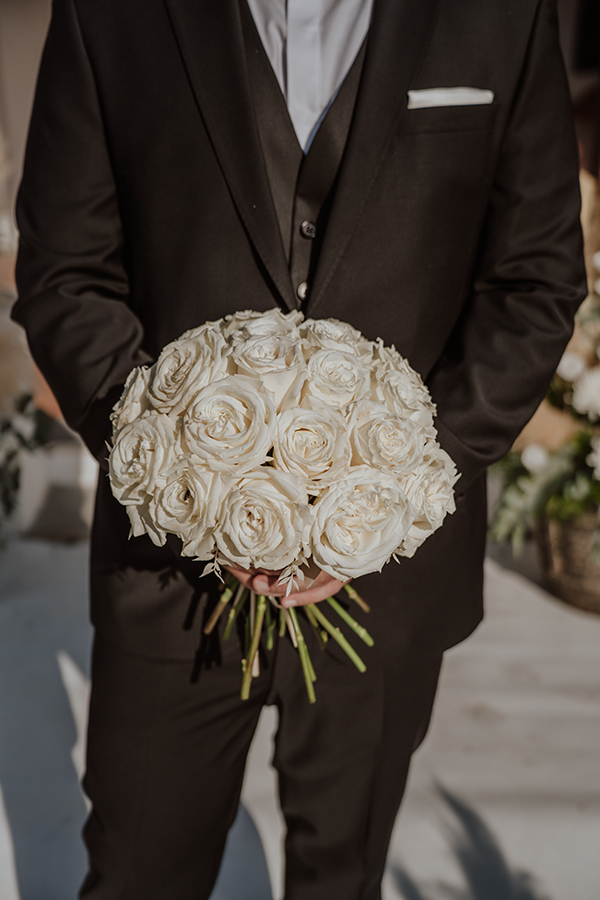 romantic-fall-weddin-halkidiki-white-flowers_12