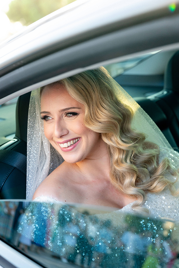 romantic-summer-wedding-patra-white-flowers_12