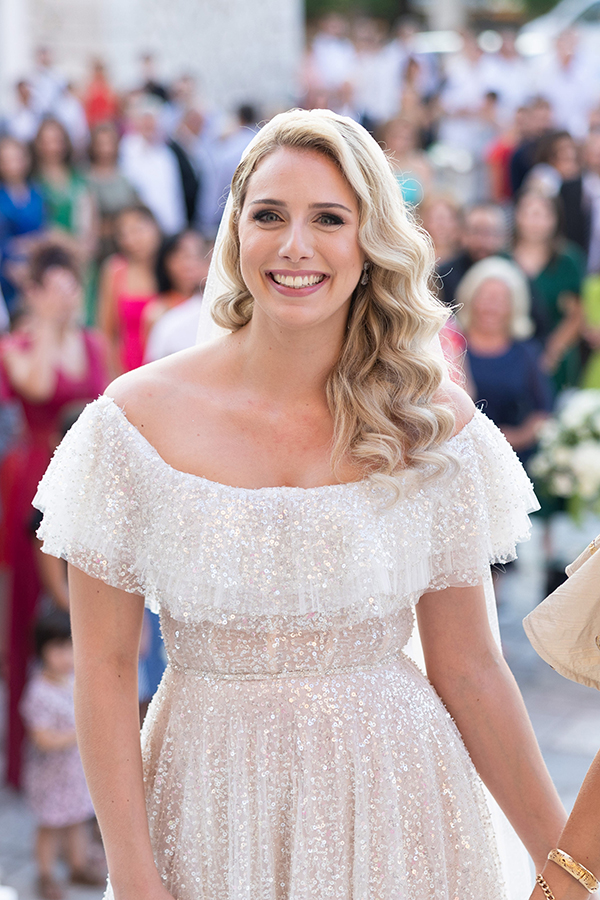 romantic-summer-wedding-patra-white-flowers_14
