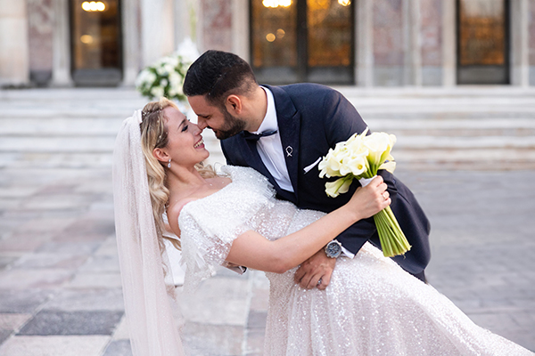 romantic-summer-wedding-patra-white-flowers_22