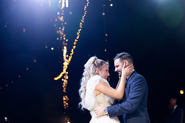 romantic-summer-wedding-patra-white-flowers_26