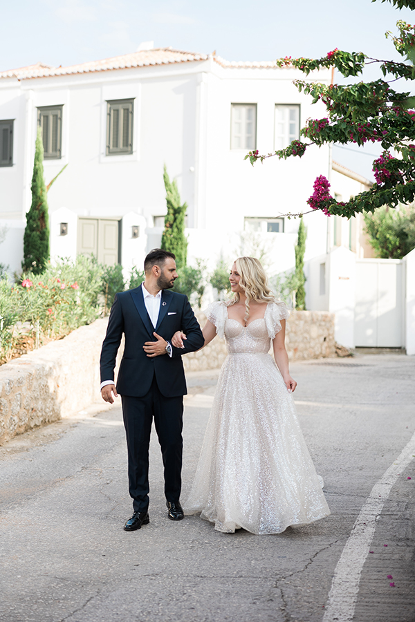 romantic-summer-wedding-patra-white-flowers_27