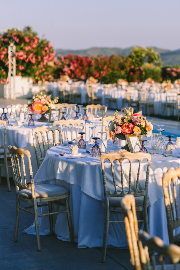 summer-wedding-in-athens-with-the-most-blissful-colors_16