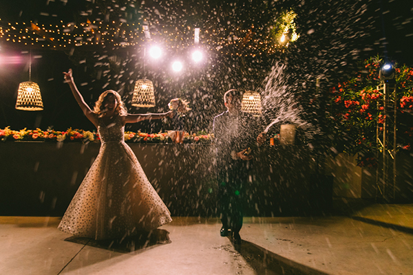 summer-wedding-in-athens-with-the-most-blissful-colors_19