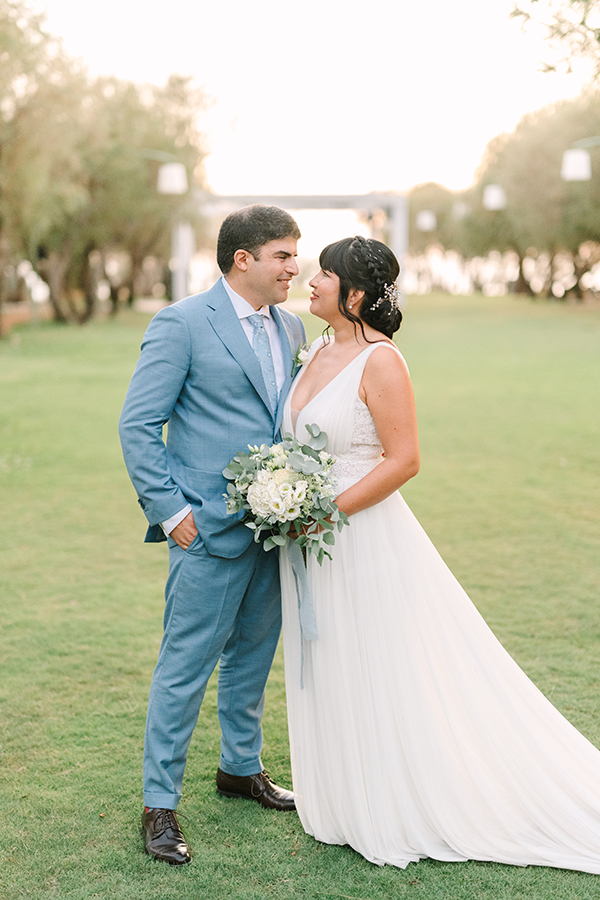 beautiful-summer-wedding-athens-dusty-blue-details_01