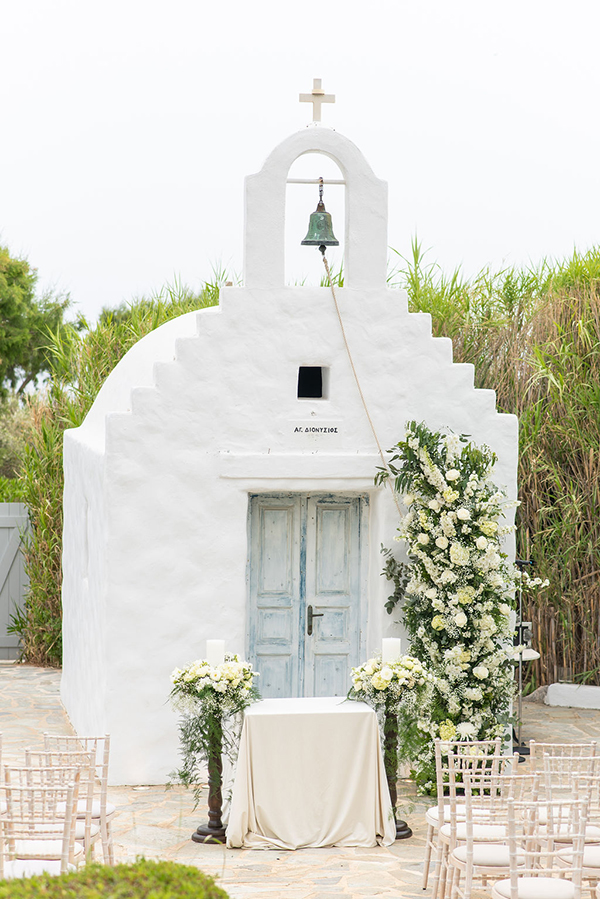elegant-spring-wedding-white-blooms_06
