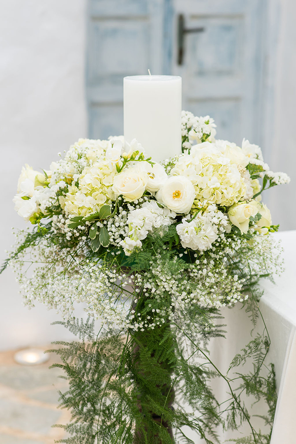 elegant-spring-wedding-white-blooms_07