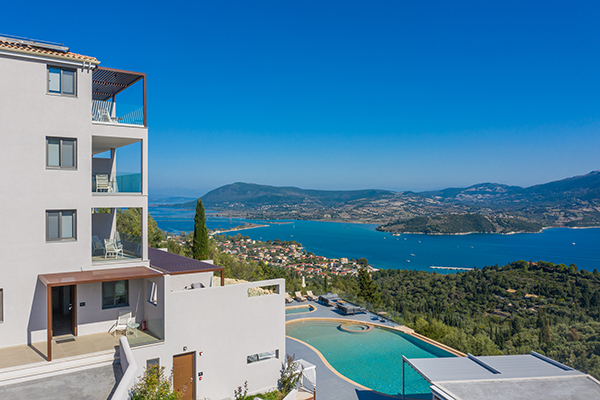 plan-your-honeymoon-elegant-katounas-suites_01