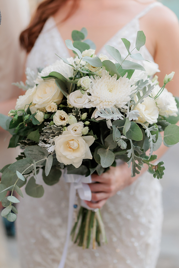rustic-chic-wedding-rethymno-all-white-florals_28