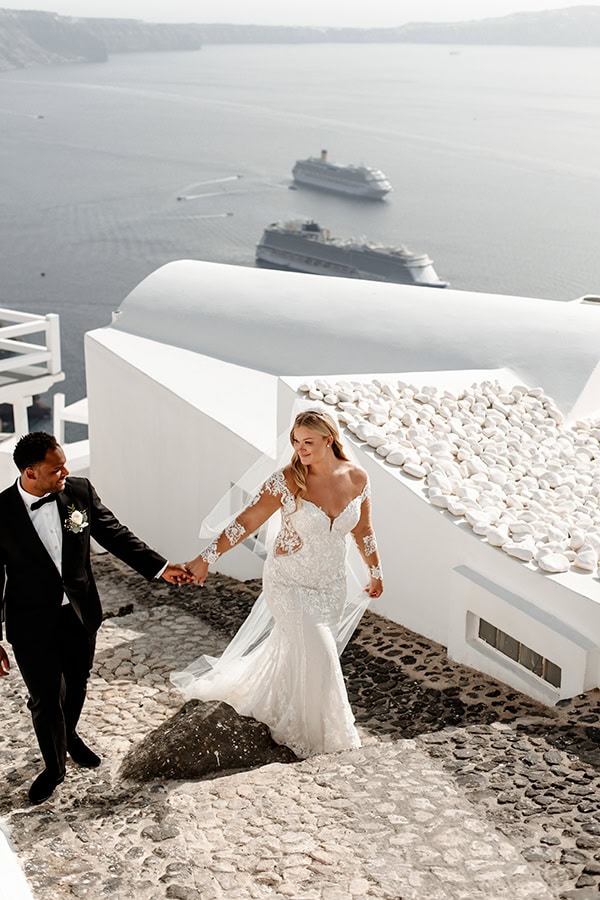 elegant-wedding-santorini-all-white-flowers_02