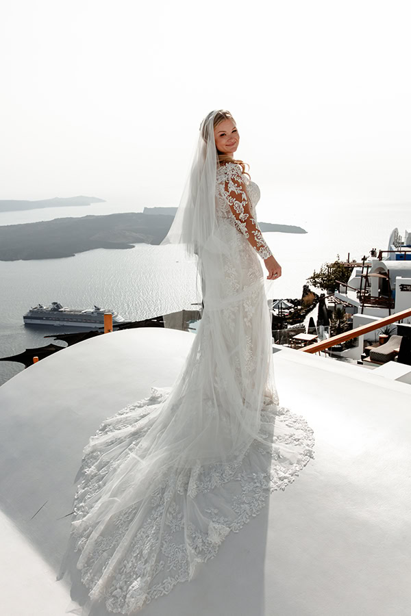 elegant-wedding-santorini-all-white-flowers_34