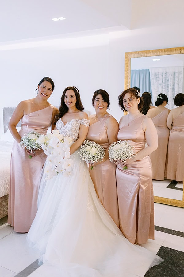 elegant-wedding-santorini-white-blooms_11