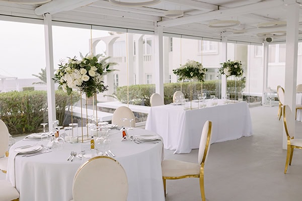 elegant-wedding-santorini-white-blooms_27