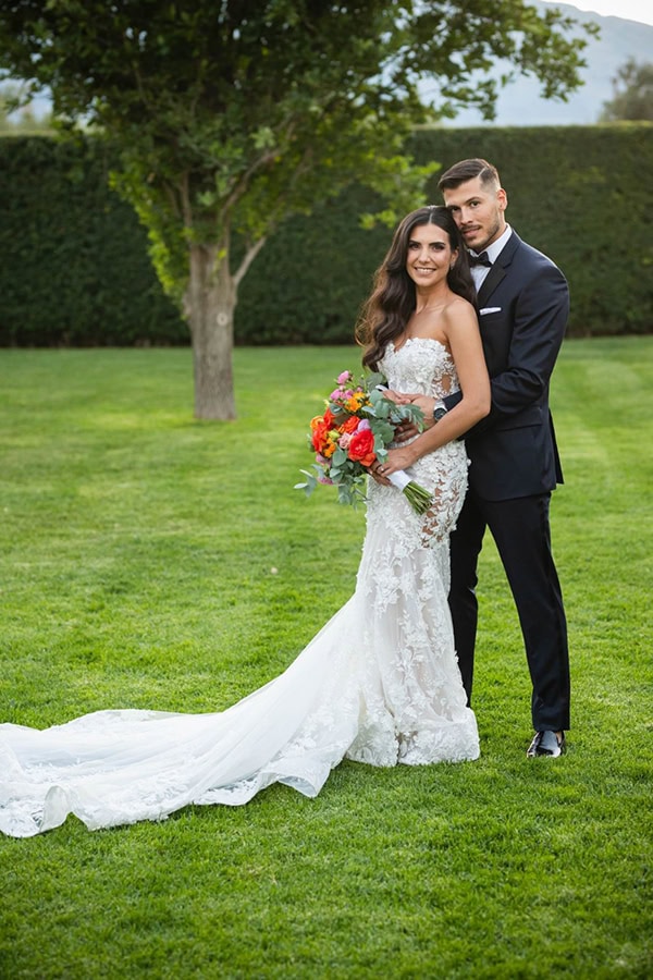 modern-meets-traditional-wedding-athens_01